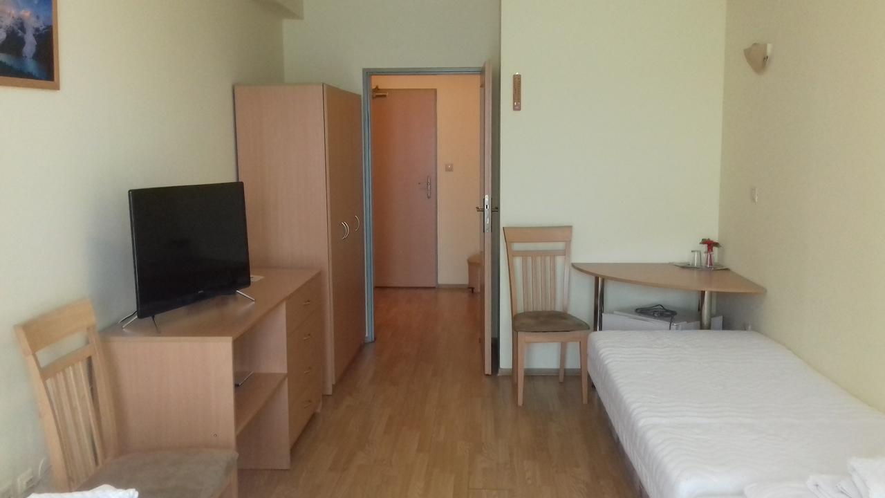 Penzion Anton Teplička nad Váhom Esterno foto